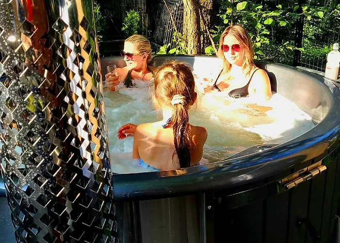 Wakacyjne Morskie Wrotakarwieńskie Błota Dom wakacyjny *